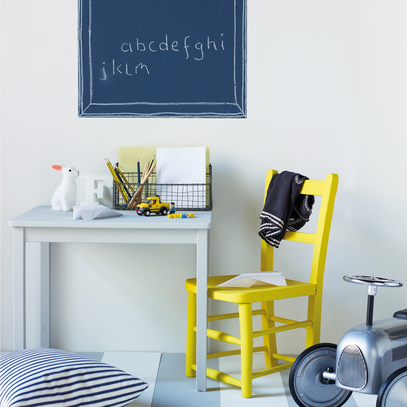 Краска Little Greene цвет Bone China Blue Pale 182